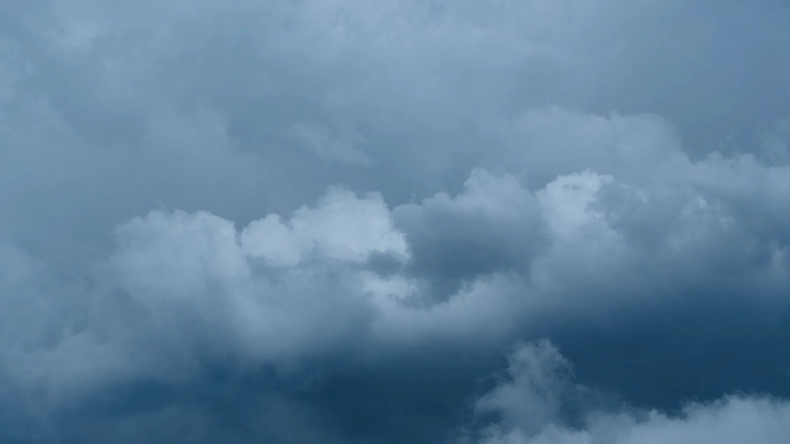A dense cloud layer